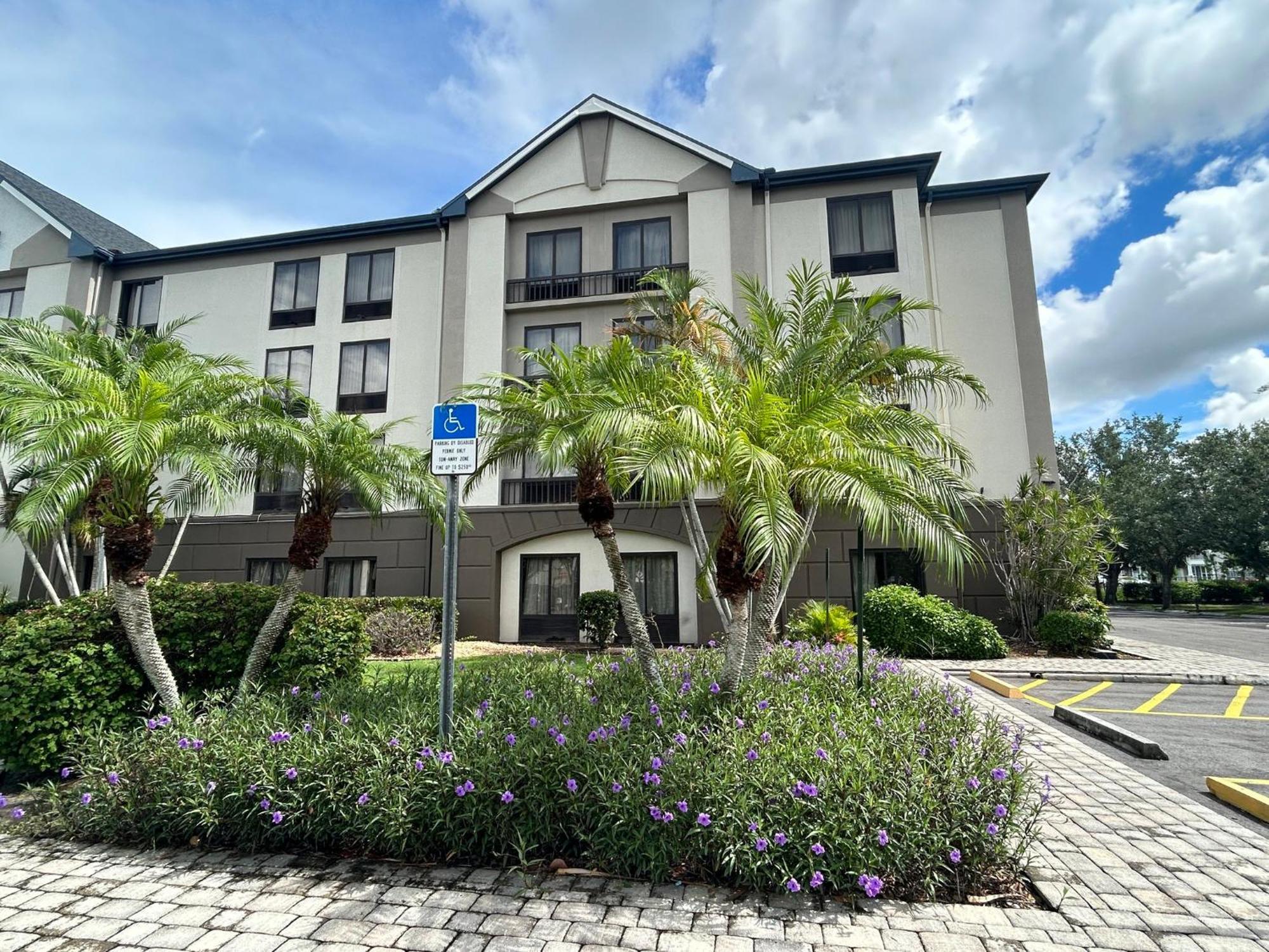 Airport Inn Fort Myers Buitenkant foto